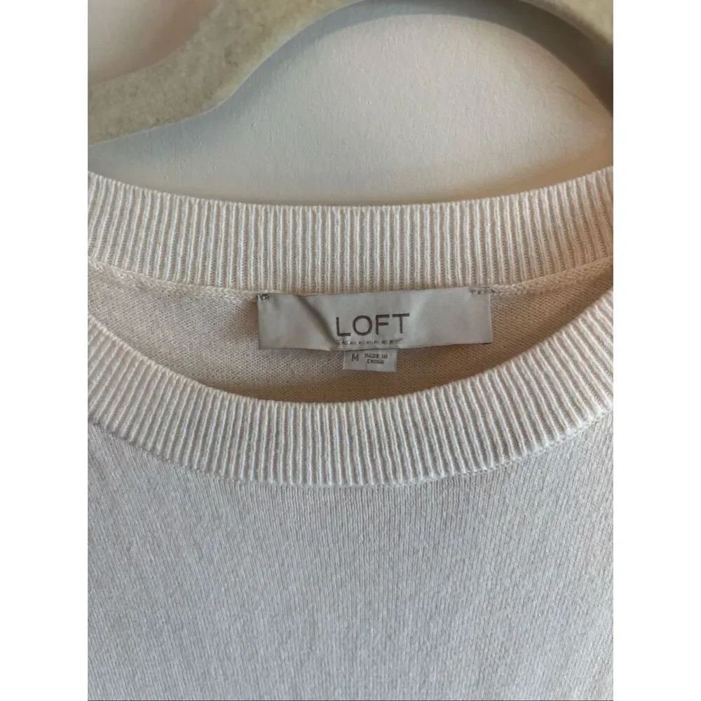 Loft Ivory Puff Sleeve Blouse Size Medium Polka Dot Texture Scoop Neck